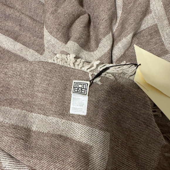 Toteme scarf NWT - Picture 6 of 6